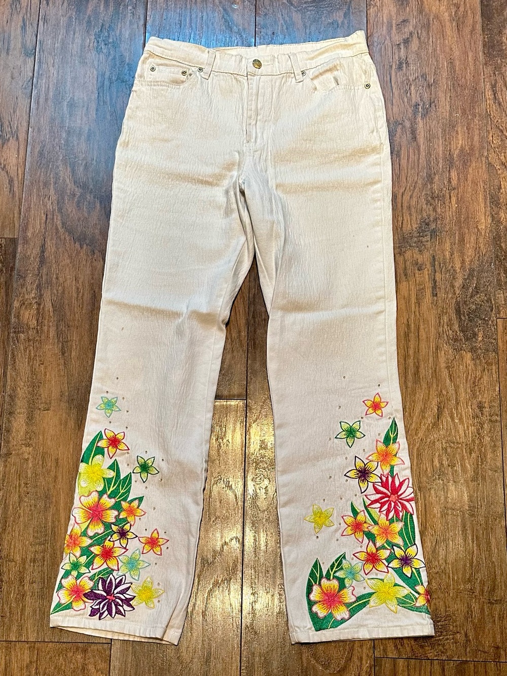 DG2 by Diane Gilman Cream Floral Embroidered Stretch Bootcut Jeans Sz 8